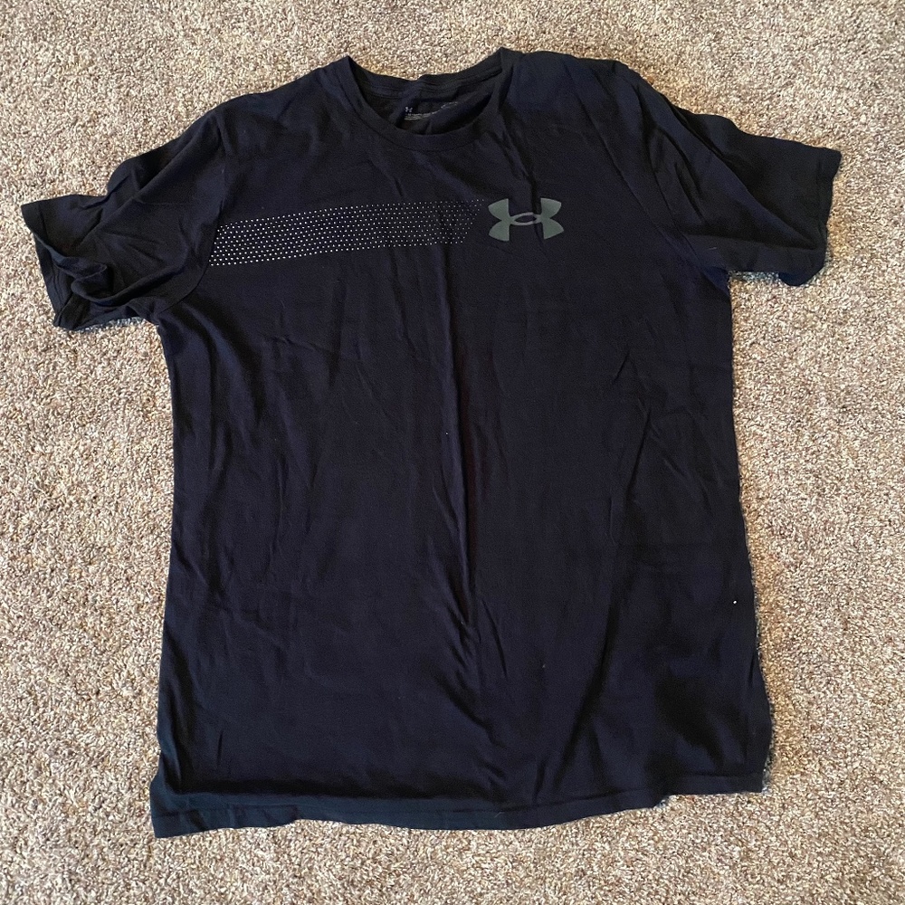 Underarmour tshirt